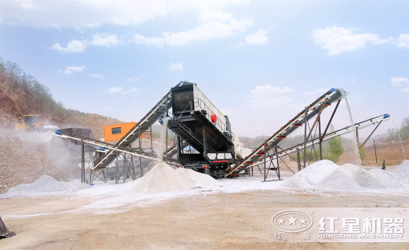 車載流動式制砂機作業現場實拍