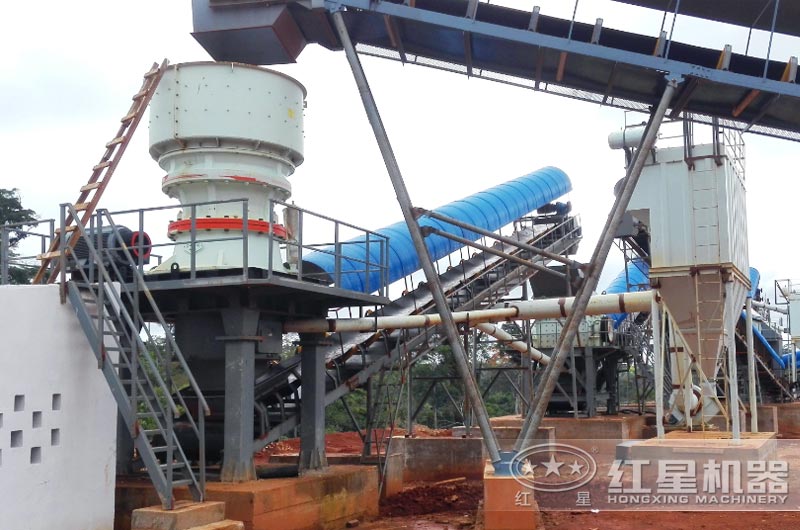 圓錐破碎機現場實拍 圓錐破碎機現場實拍