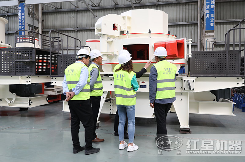 石頭制砂機投資大嗎?球磨機和制砂機哪個制砂效果好 石頭制砂機投資大嗎?球磨機和制砂機哪個制砂效果好