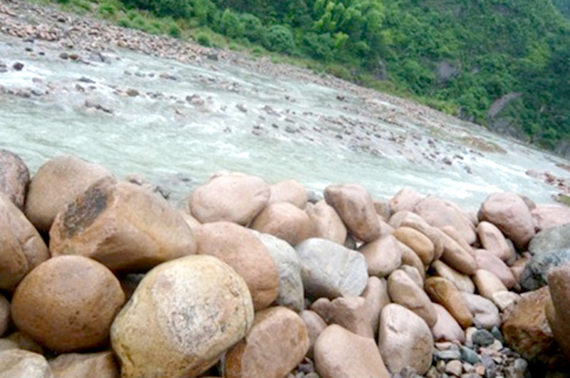 河石制砂機價格多少？看現場視頻多角度了解設備